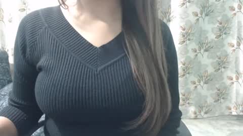 Snapshot of sexy_soniya chatting on 01/16/25, 06:46 Soniya online show from 01/16/25, 06:46