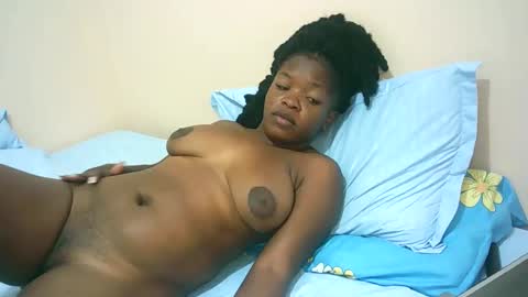 Snapshot of sexy_tiffah33 chatting on 03/06/25, 08:05 Tiffah online show from 03/06/25, 08:05