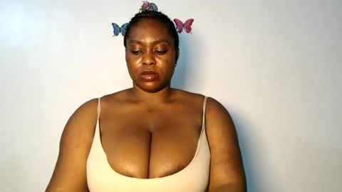 Luna online show from 01/10/26, 11:53