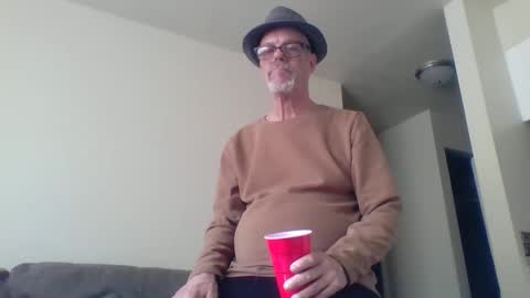 Daddy online show from 03/11/25, 11:15