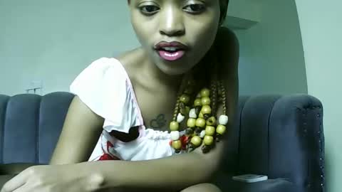 sexy zaraa online show from 04/10/26, 04:01