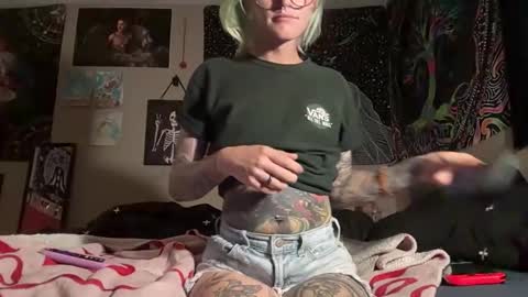 Ollie online show from 05/17/26, 12:08