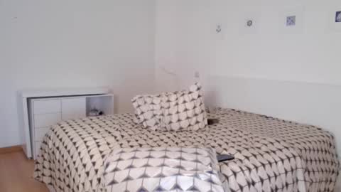 Snapshot of sexyandmarried chatting on 02/24/25, 03:09 sexyandmarried online show from 02/24/25, 03:09