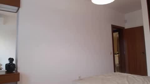 Snapshot of sexyandmarried chatting on 10/21/25, 10:38 sexyandmarried online show from 10/21/25, 10:38