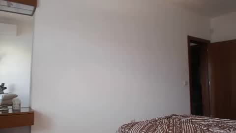 Snapshot of sexyandmarried chatting on 11/03/25, 11:00 sexyandmarried online show from 11/03/25, 11:00