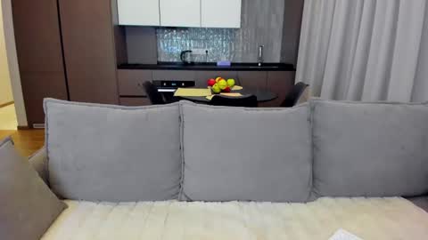 Snapshot of sexyangeloux chatting on 01/21/25, 07:39 Lou online show from 01/21/25, 07:39