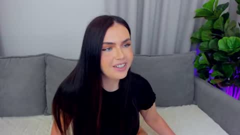 Lou online show from 08/07/26, 09:17