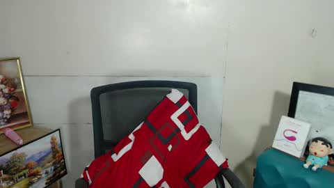 Chloe online show from 02/11/25, 05:18