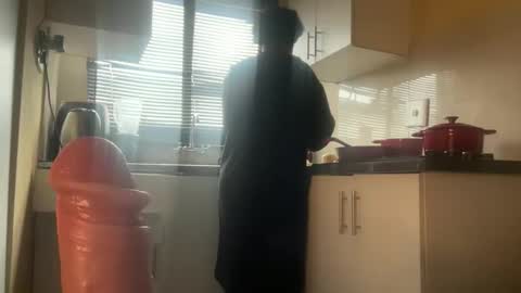 sexyasszeeee online show from 04/08/26, 08:47