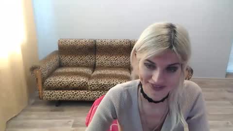 sexybeatriice online show from 12/05/25, 07:17