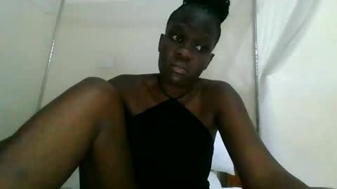 yvonne online show from 05/20/26, 05:35