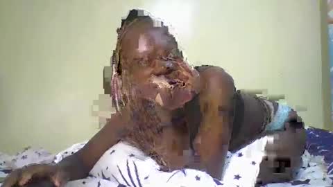 Snapshot of sexybilha483 chatting on 03/09/25, 03:22 Sexybilha483 online show from 03/09/25, 03:22