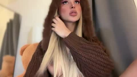 Seraphina Blaze online show from 04/11/26, 11:03