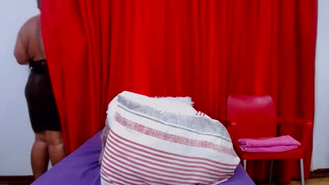 sexybustyboobs online show from 12/22/25, 04:09