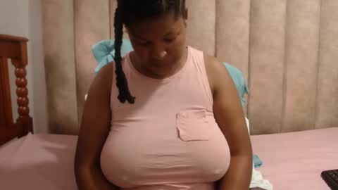 sexybustyxx online show from 03/24/26, 06:07