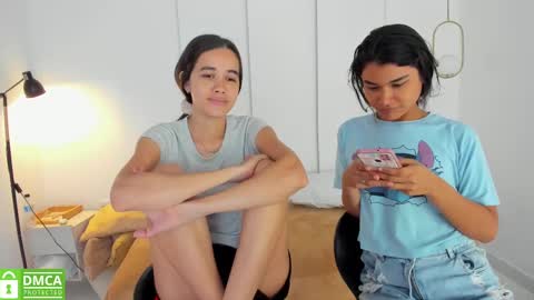 chanell and yina online show from 02/10/25, 04:04