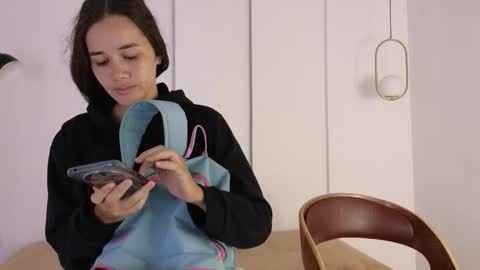 chanell and yina online show from 11/18/25, 12:53