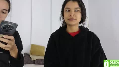 chanell and yina online show from 12/21/25, 01:07