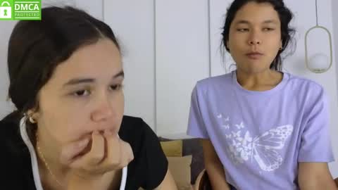 chanell and yina online show from 04/30/26, 01:39