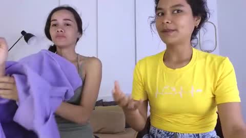 chanell and yina online show from 07/18/26, 01:48