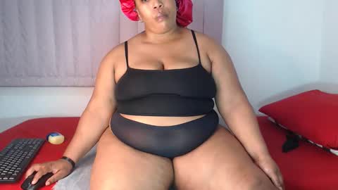 SEXYCHILL online show from 10/12/25, 10:20