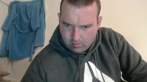 sexycouple1993689656 online show from 03/27/26, 12:38