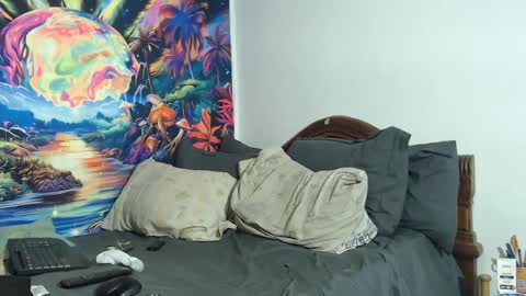 Mike online show from 09/18/25, 10:56