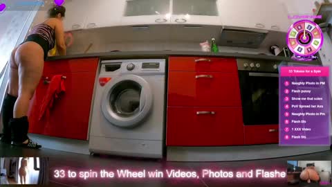 XDA   online show from 12/15/25, 12:53