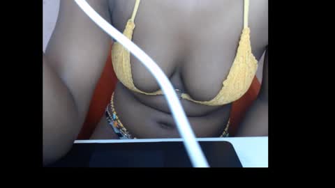 Snapshot of sexydebabe chatting on 10/18/25, 10:43 sexydebabe online show from 10/18/25, 10:43