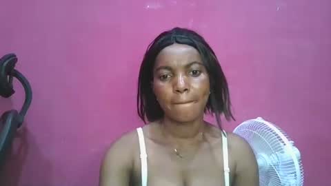 Snapshot of sexydoll32 chatting on 03/17/26, 01:54 sexydoll32 online show from 03/17/26, 01:54