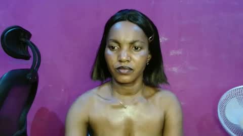 Snapshot of sexydoll32 chatting on 03/20/26, 10:03 sexydoll32 online show from 03/20/26, 10:03