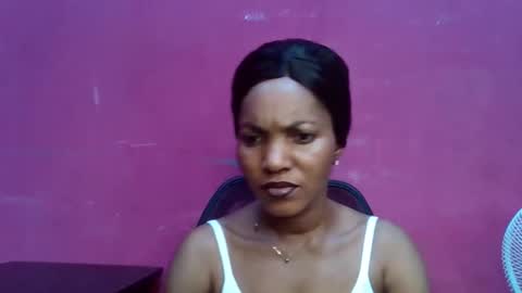 Snapshot of sexydoll32 chatting on 04/14/26, 01:00 sexydoll32 online show from 04/14/26, 01:00