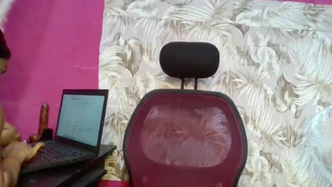 Snapshot of sexydoll32 chatting on 04/14/26, 11:11 sexydoll32 online show from 04/14/26, 11:11