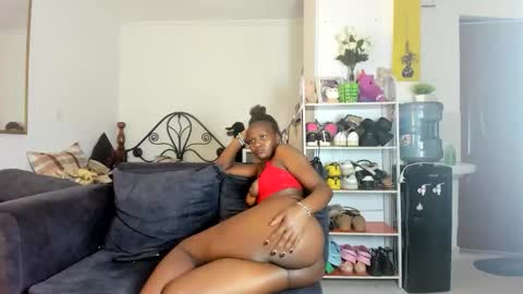 sexydoll471762 online show from 04/16/26, 02:23