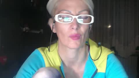 ENI pvt moan your name  WHEN I M NOT online you tell me in SNAPCHAT deal yes add me...  FREE TWITTER magiconline101...... online show from 09/21/25, 08:43