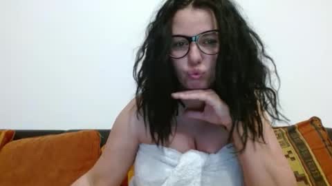 Eva online show from 03/28/26, 03:06