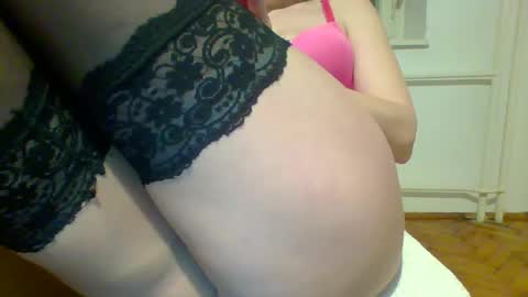 Snapshot of sexyfootlady chatting on 02/05/25, 08:35 sexyfootlady online show from 02/05/25, 08:35