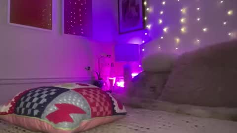 Ashley Love online show from 04/01/26, 07:31