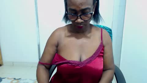 sexyhanny4u online show from 11/24/25, 04:56