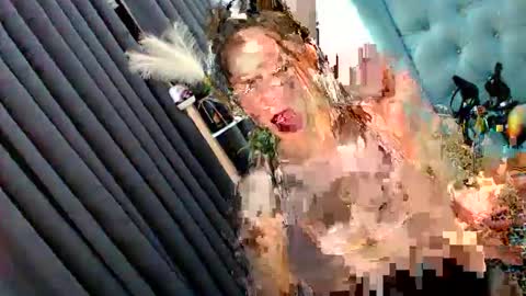 Snapshot of sexyjeanniecuntcums chatting on 02/10/25, 03:42 JENNY online show from 02/10/25, 03:42