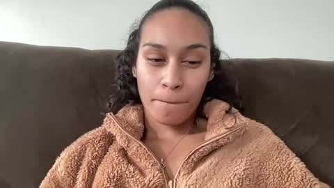 Jenny online show from 01/04/25, 05:47