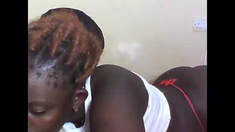 JOAN online show from 09/12/25, 04:34