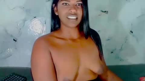 SexyKitten147 online show from 06/26/26, 11:42