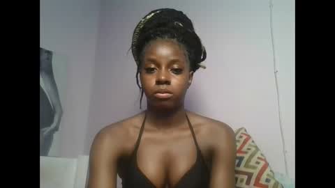 Snapshot of sexykitten200 chatting on 01/17/26, 03:11 SexyKitty online show from 01/17/26, 03:11