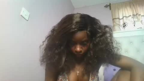 Snapshot of sexykitten200 chatting on 02/13/26, 07:04 SexyKitty online show from 02/13/26, 07:04