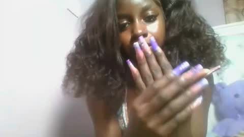 Snapshot of sexykitten200 chatting on 02/13/26, 07:10 SexyKitty online show from 02/13/26, 07:10