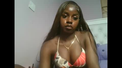 Snapshot of sexykitten200 chatting on 02/17/26, 03:14 SexyKitty online show from 02/17/26, 03:14