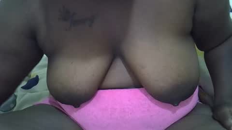 Snapshot of sexykoko_1_ chatting on 11/25/25, 06:02 Sexy online show from 11/25/25, 06:02