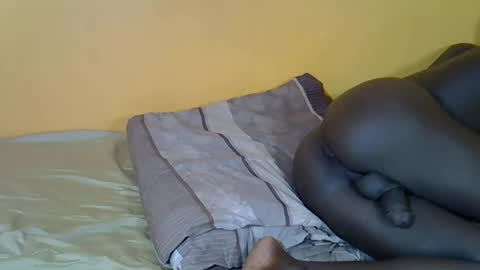 Snapshot of sexylinkedebony chatting on 04/01/26, 01:41 Samuel Ronald online show from 04/01/26, 01:41