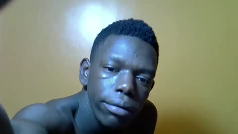 Snapshot of sexylinkedebony chatting on 04/07/26, 02:45 Samuel Ronald online show from 04/07/26, 02:45